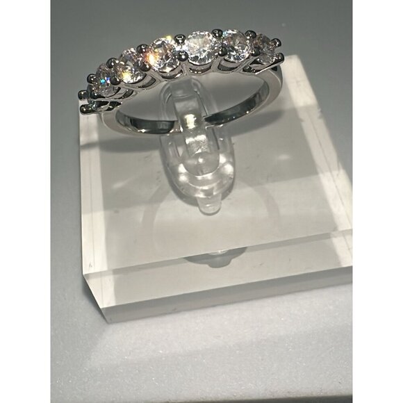 Cubic Zirconia Silver Tone Band Ring Size 8 - Picture 2 of 6